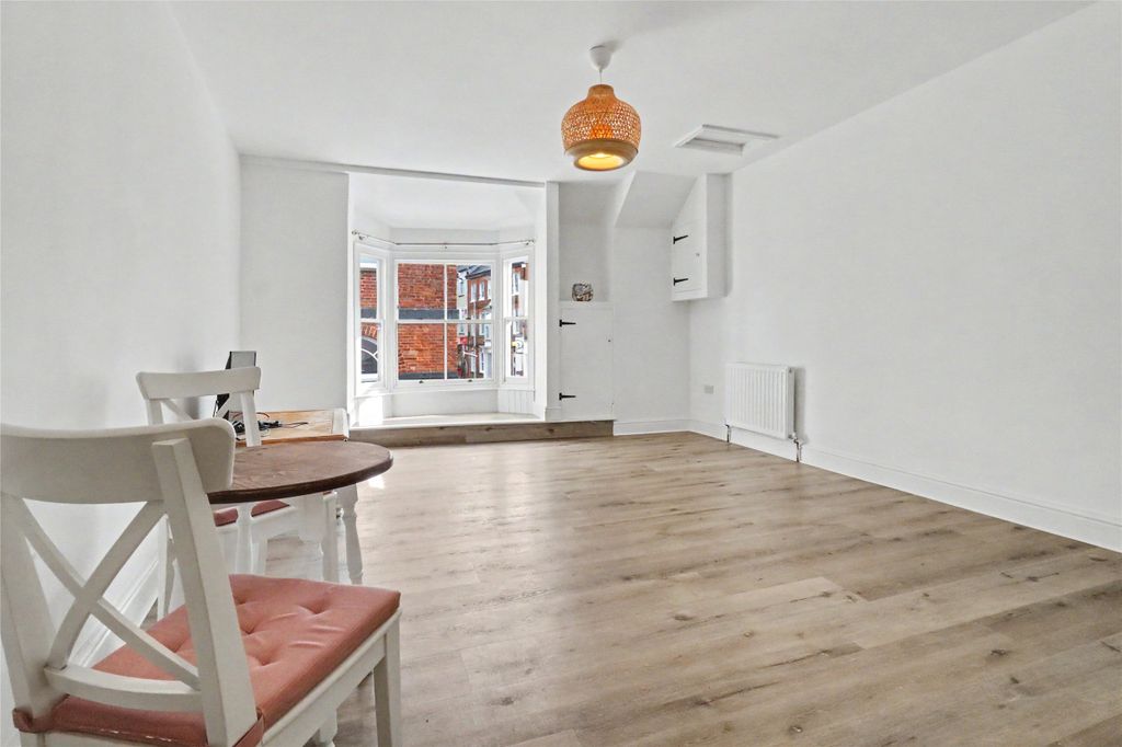 Additional image 2 of 1 bed flat for saleBroad Street, South Molton EX36