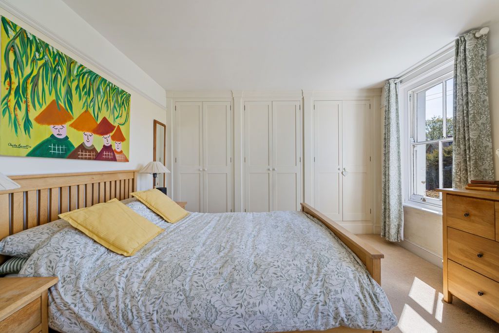 Additional image 26 of 4 bed semi-detached house for saleWhyke Road, Chichester PO19