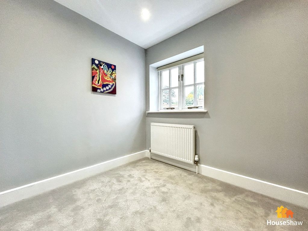Additional image 12 of 2 bed flat for saleFullers Hill, Chesham HP5
