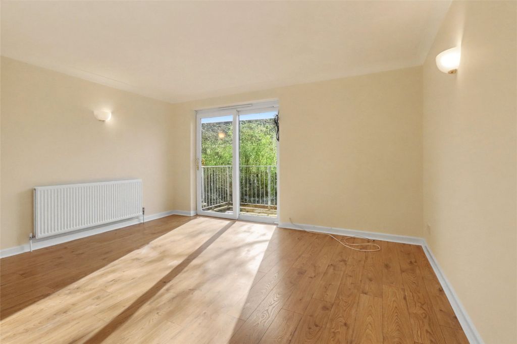 Additional image 2 of 2 bed flat for saleOakwood Court, Brook Meadow, South Molton, Devon EX36