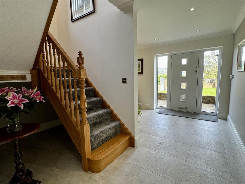 Additional image 6 of 5 bed detached house for saleGrey Hill Court, Caerwent, Caldicot NP26