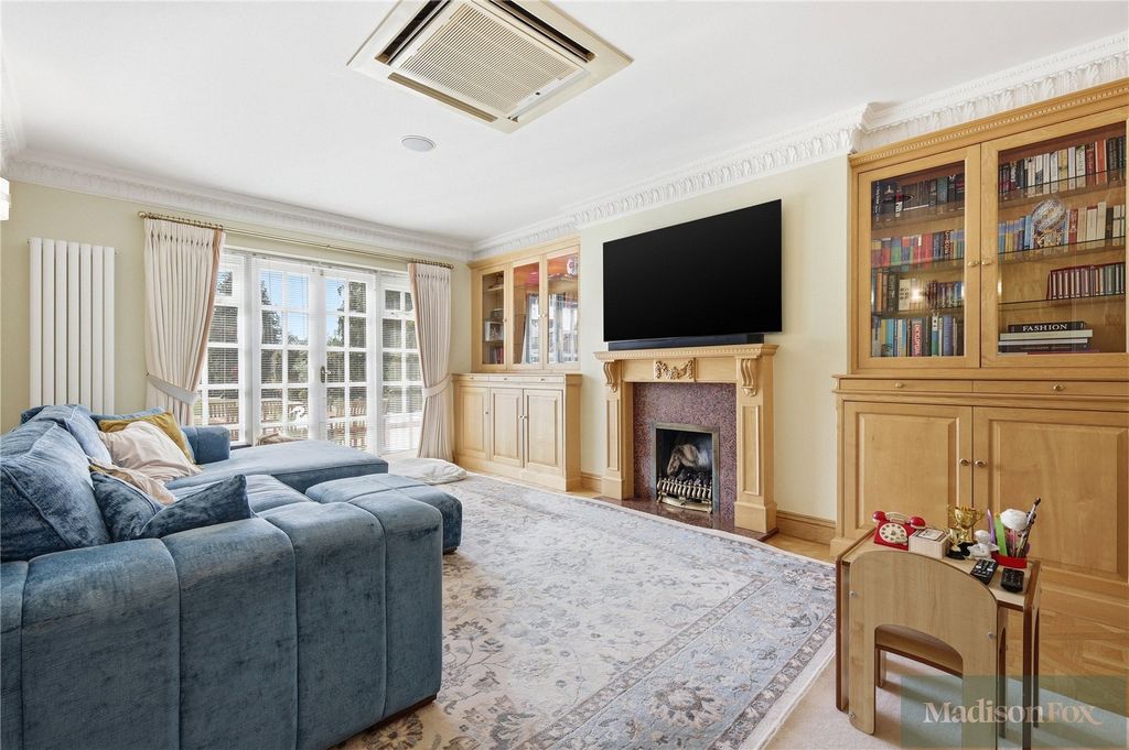 Additional image 7 of 5 bed detached house for saleHainault Road, Chigwell, Essex IG7
