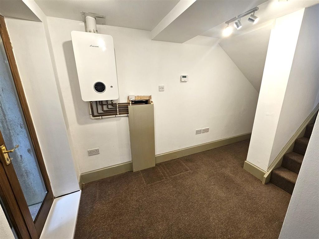 Additional image 11 of 1 bed flat for saleBannawell Street, Tavistock PL19