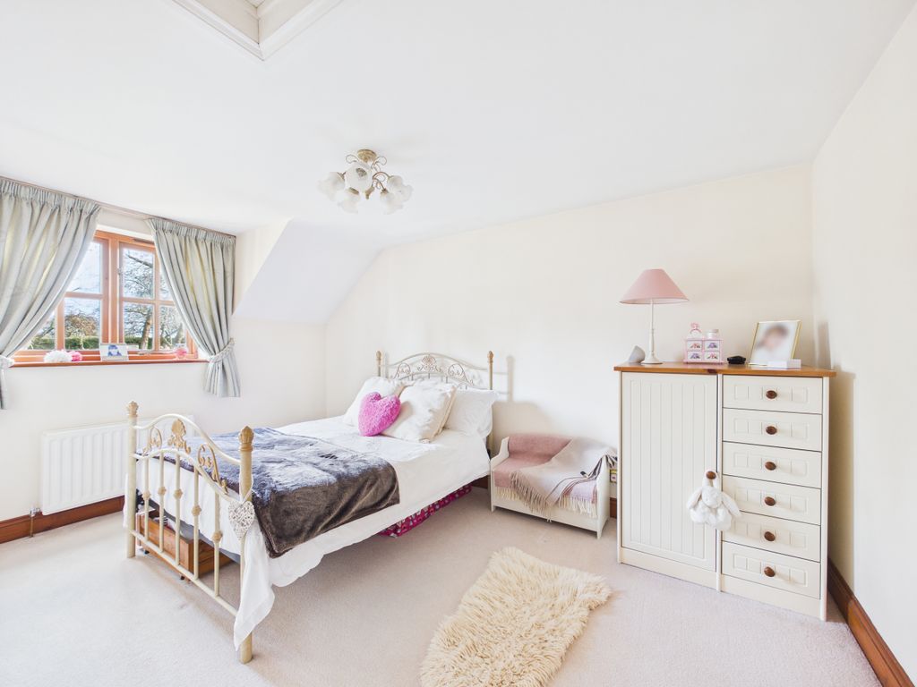 Additional image 13 of 4 bed detached house for saleThe Lane, Lower Icknield Way, Chinnor, Oxfordshire OX39