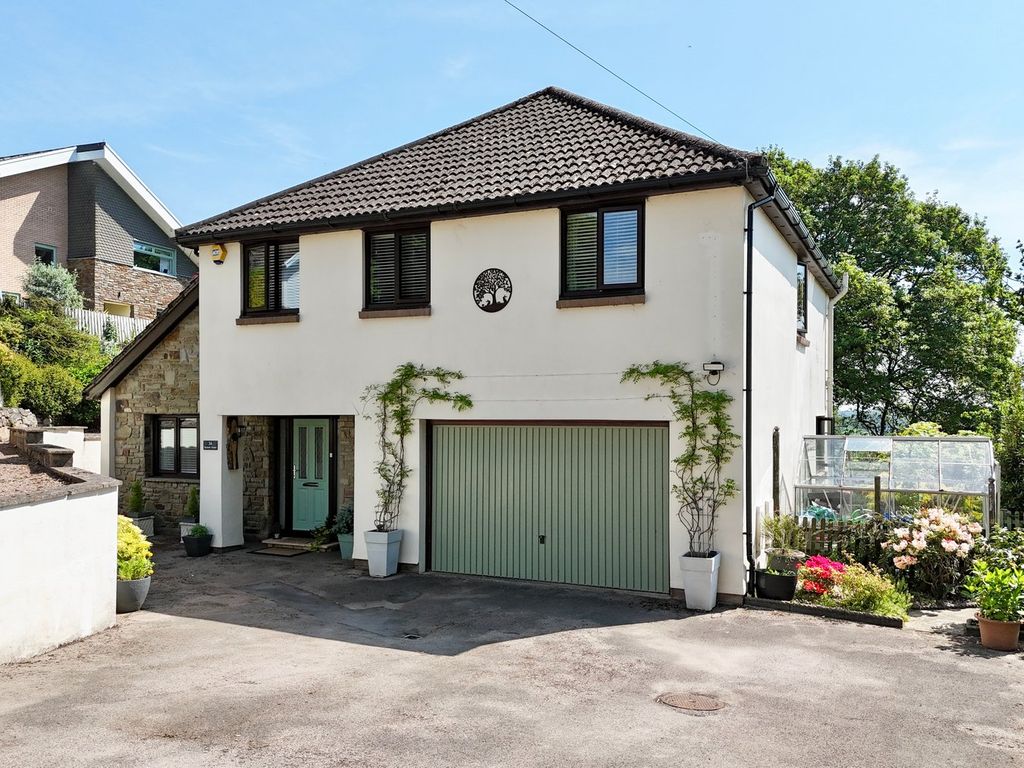 4 bed detached house for saleSeymour Avenue, Penhow, Caldicot NP26