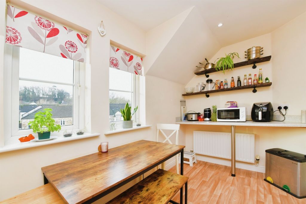 Additional image 4 of 2 bed flat for saleBuzzard Road, Whitchurch, Tavistock PL19