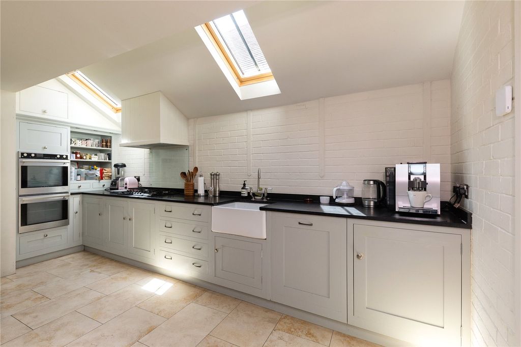 Additional image 8 of 4 bed detached house for saleGrantchester Road, Trumpington, Cambridge CB2
