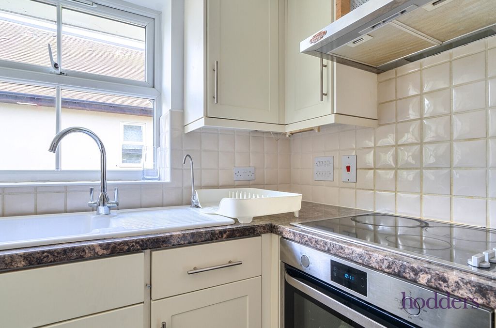 Additional image 16 of 2 bed flat for saleWindsor Street, Chertsey, Surrey KT16