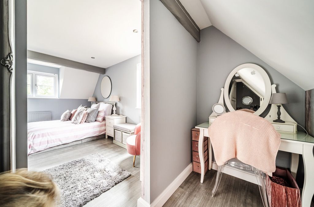 Additional image 18 of 5 bed detached house for saleYoulden Drive, Camberley, Surrey GU15