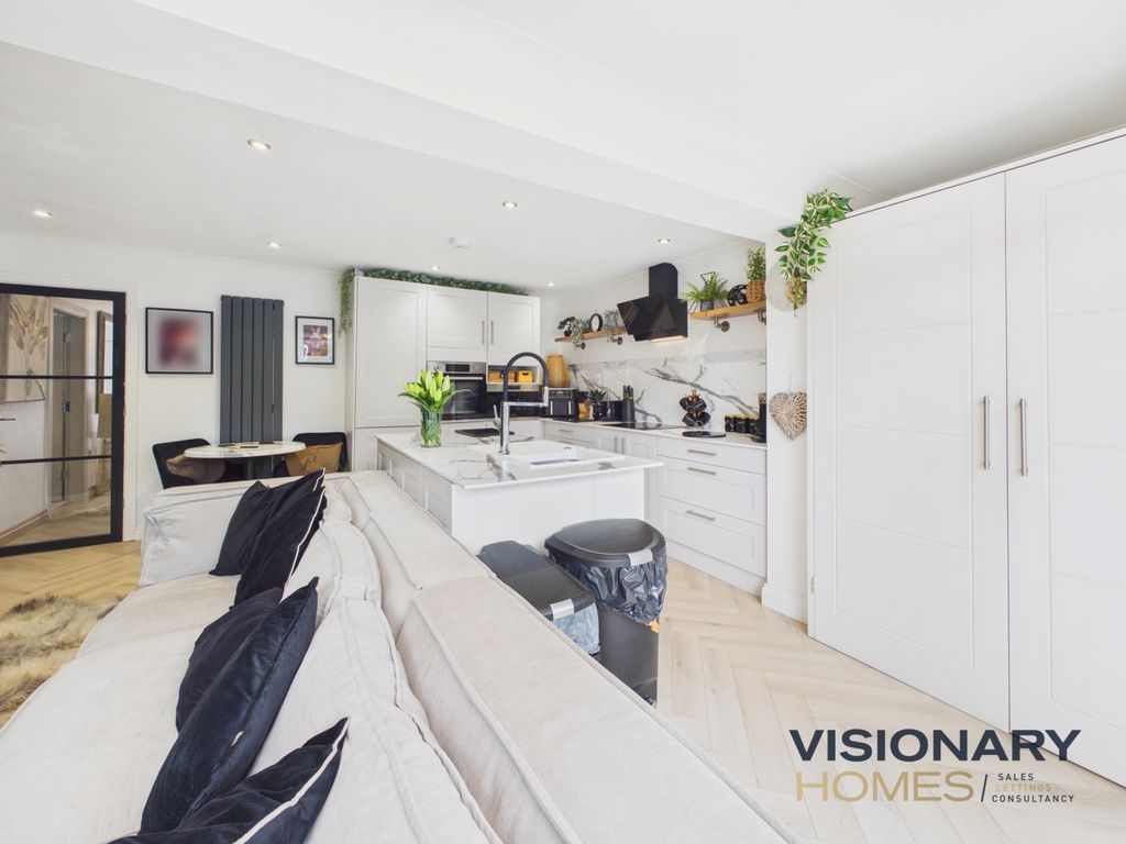 Additional image 7 of 5 bed detached house for sale22 Severn Drive, Burntwood WS7