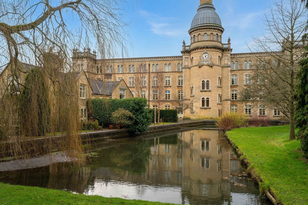 Additional image 13 of 3 bed flat for saleBliss Mill, Chipping Norton OX7