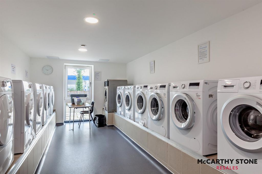 Additional image 10 of 2 bed flat for saleMiami House, Princes Road, Chelmsford, Essex CM2