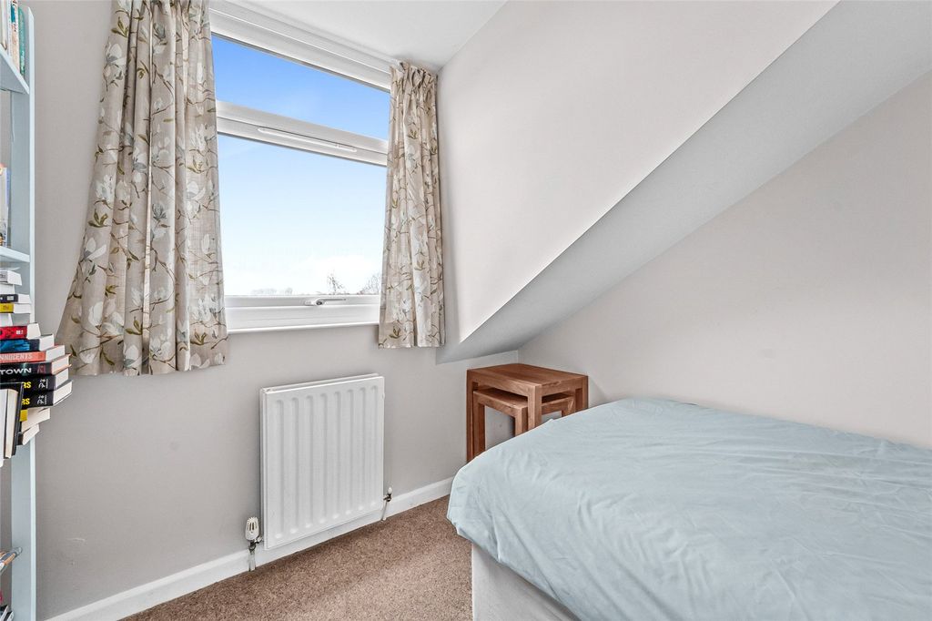 Additional image 13 of 4 bed detached house for saleWebb Crescent, Chipping Norton, Oxfordshire OX7