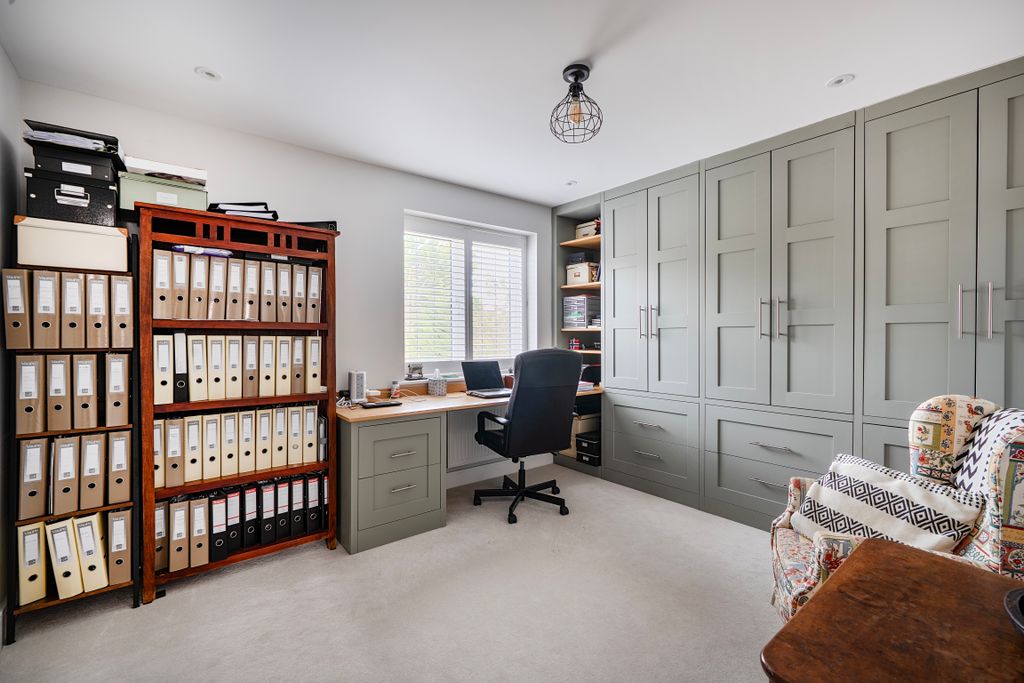 Additional image 13 of 5 bed detached house for saleThe Robins, Caterham CR3