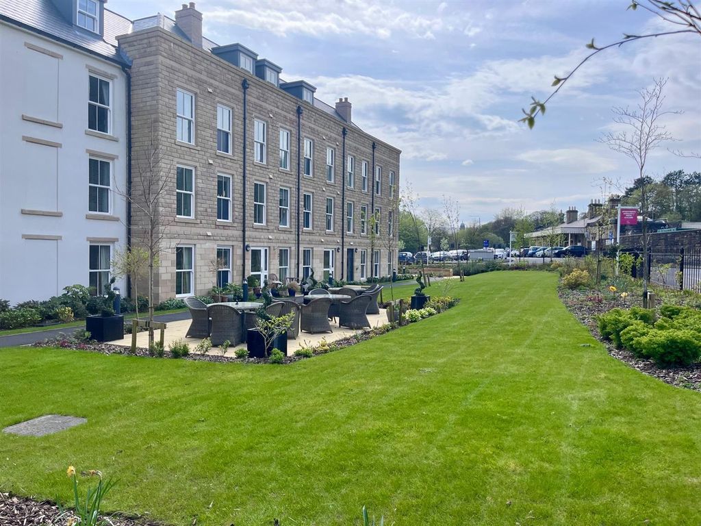 Additional image 15 of 2 bed flat for saleDevonshire Place, Station Road, Buxton SK17