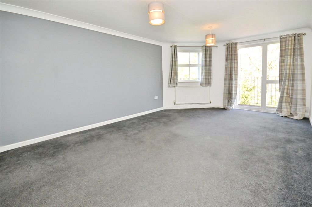 Additional image 3 of 2 bed flat for saleWest Malling Avenue, Plymouth, Devon PL5
