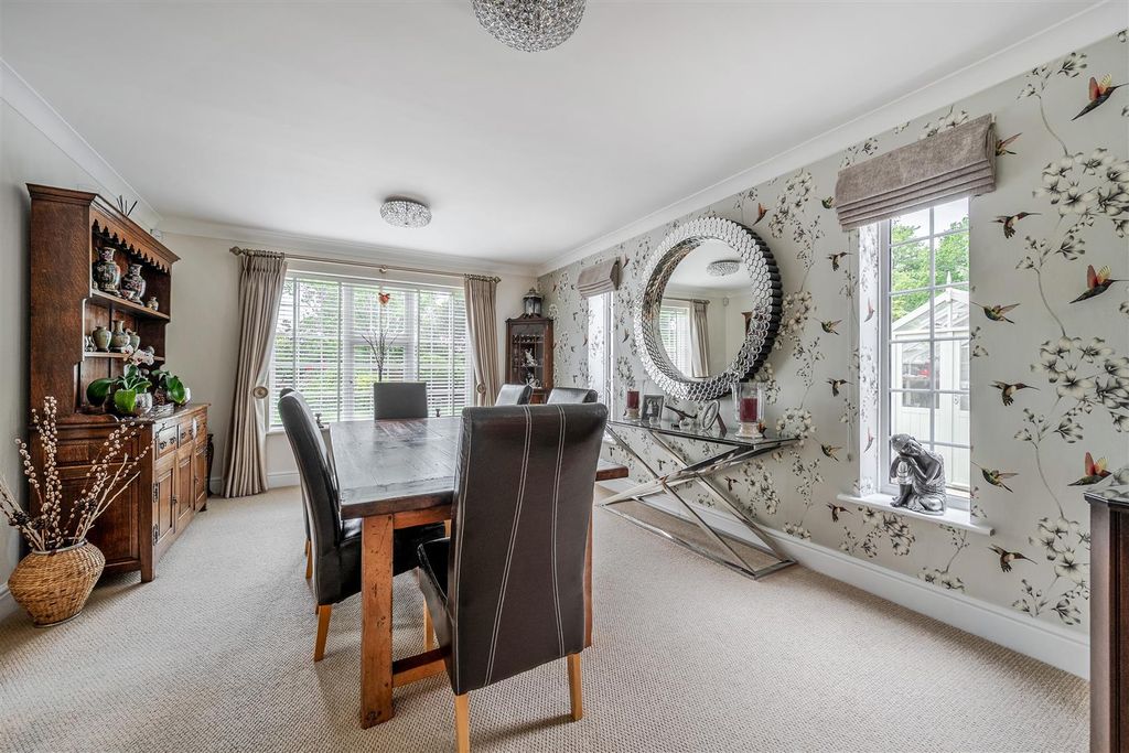 Additional image 11 of 6 bed detached house for saleCrawley Ridge, Camberley, Surrey GU15