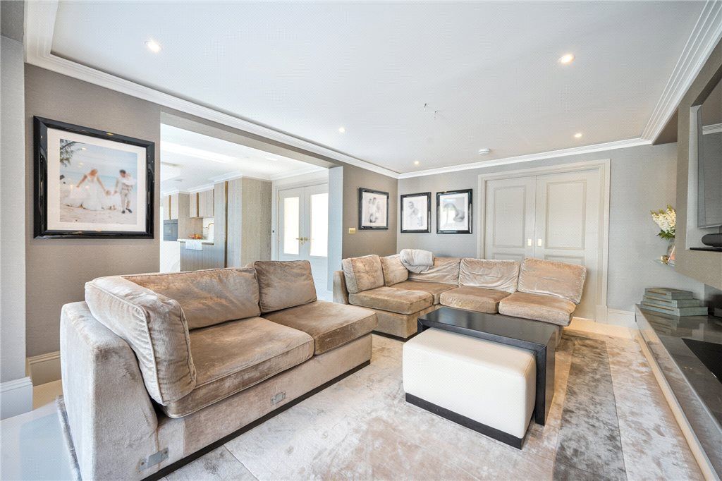 Additional image 25 of 5 bed detached house for saleLeesons Hill, Chislehurst BR7