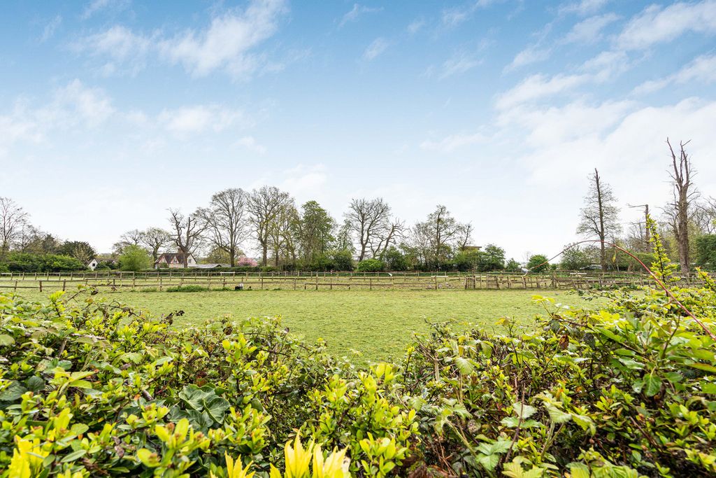 Additional image 17 of 3 bed detached bungalow for saleBroad Walk, Caterham CR3