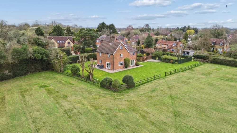 Additional image 3 of 6 bed detached house for saleTwo Dells Lane, Ashley Green, Chesham HP5