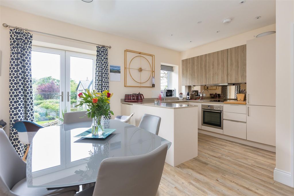 Additional image 8 of 2 bed flat for saleMain Road, Bolton Le Sands, Carnforth LA5