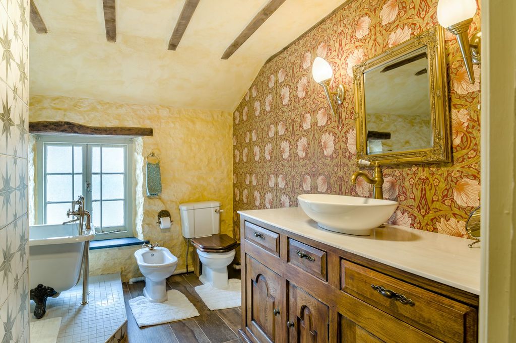 Additional image 22 of 5 bed detached house for saleChurch Road, Caldicot NP26