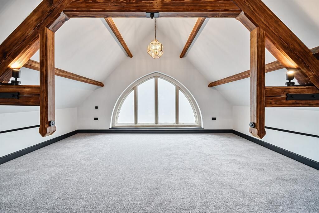 Additional image 5 of 2 bed penthouse for saleGladstone Road, Chippenham SN15