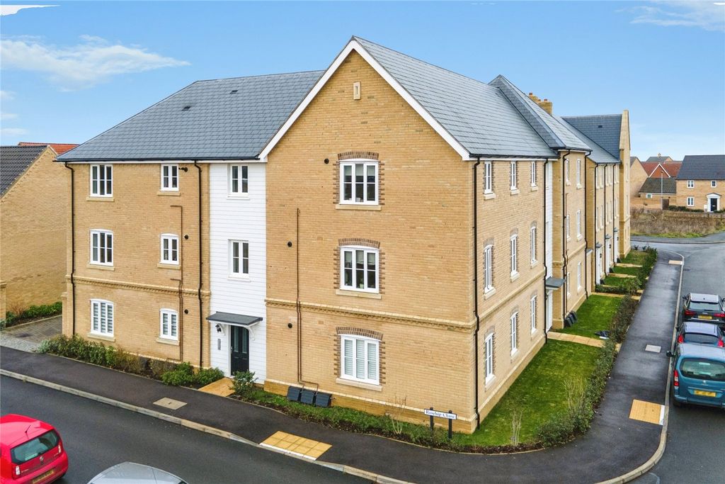 2 bed flat for saleRosehip Chase, Ely, Cambridgeshire CB6