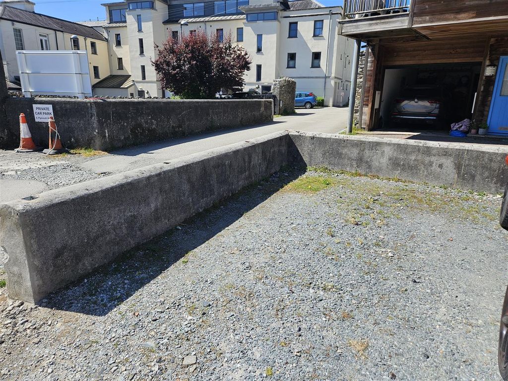 Additional image 16 of 2 bed flat for saleWest Street, Tavistock PL19