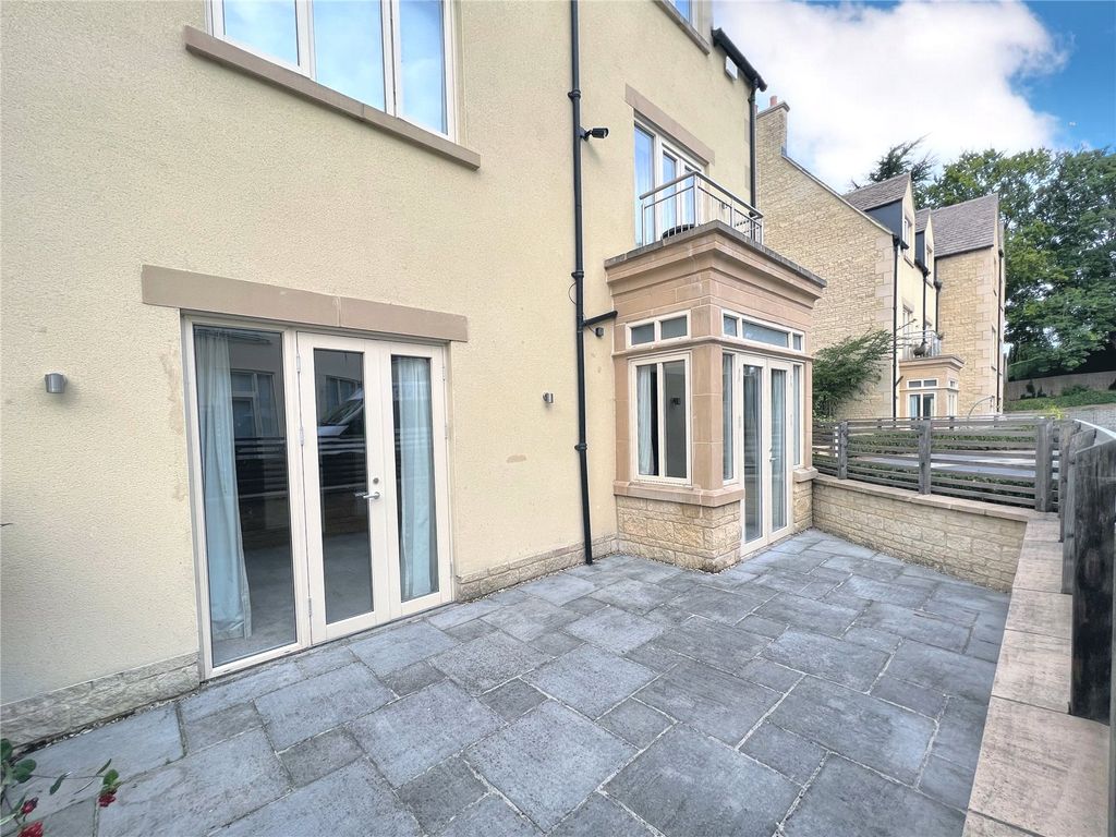 Additional image 10 of 1 bed flat for saleStratton Place, Stratton, Cirencester, Gloucestershire GL7
