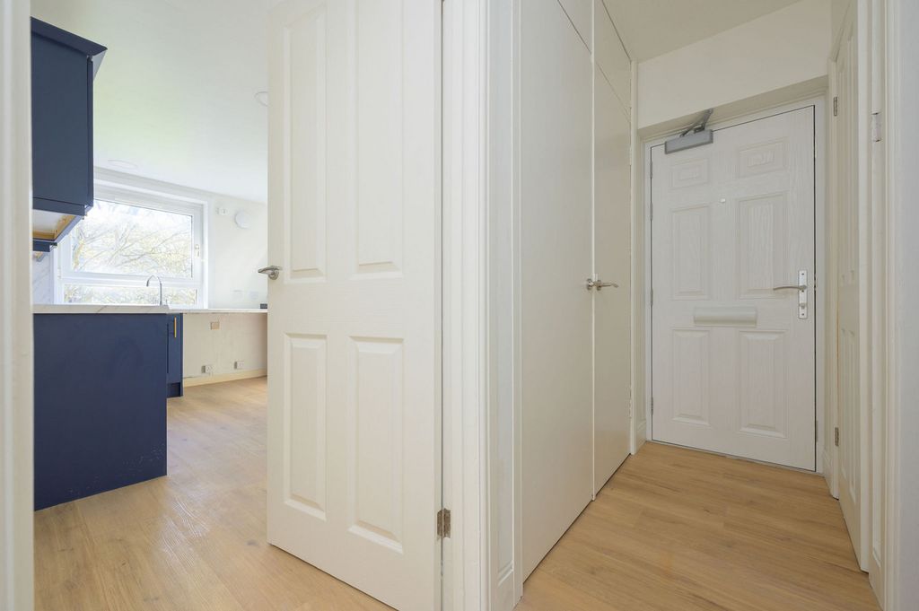 Additional image 16 of 2 bed flat for saleNicol Street, Kirkcaldy KY1