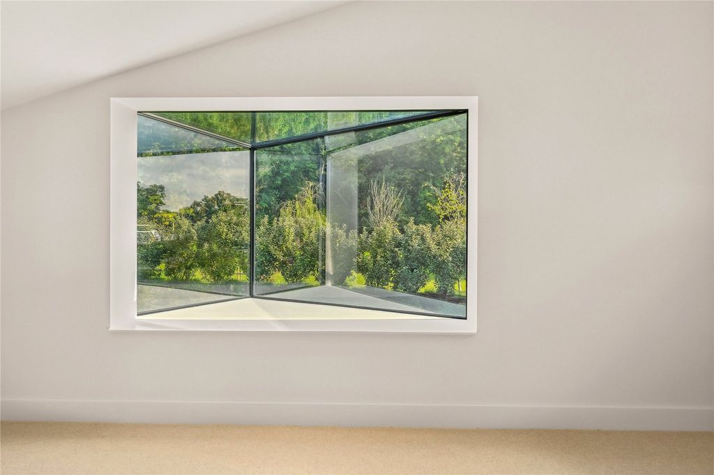 Additional image 22 of 7 bed detached house for saleBirch Grove, Chalfont St. Giles, Buckinghamshire HP8