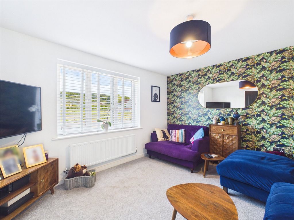 Additional image 5 of 4 bed detached house for saleEmperor Way, Chinnor, Oxfordshire OX39
