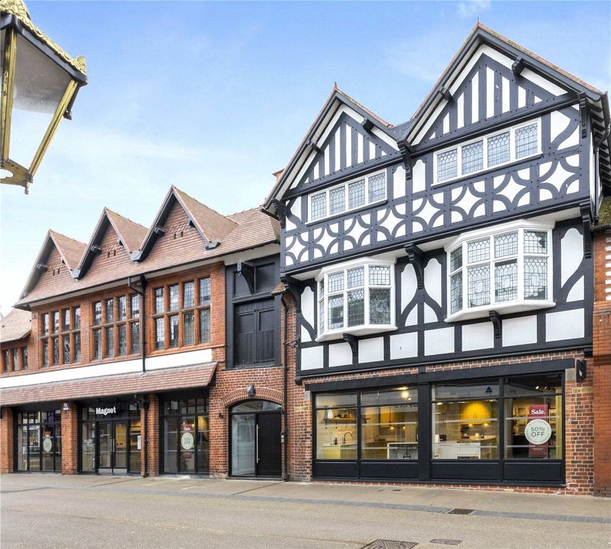 3 bed flat for saleBow Chambers, Frodsham Street, Chester, Cheshire CH1