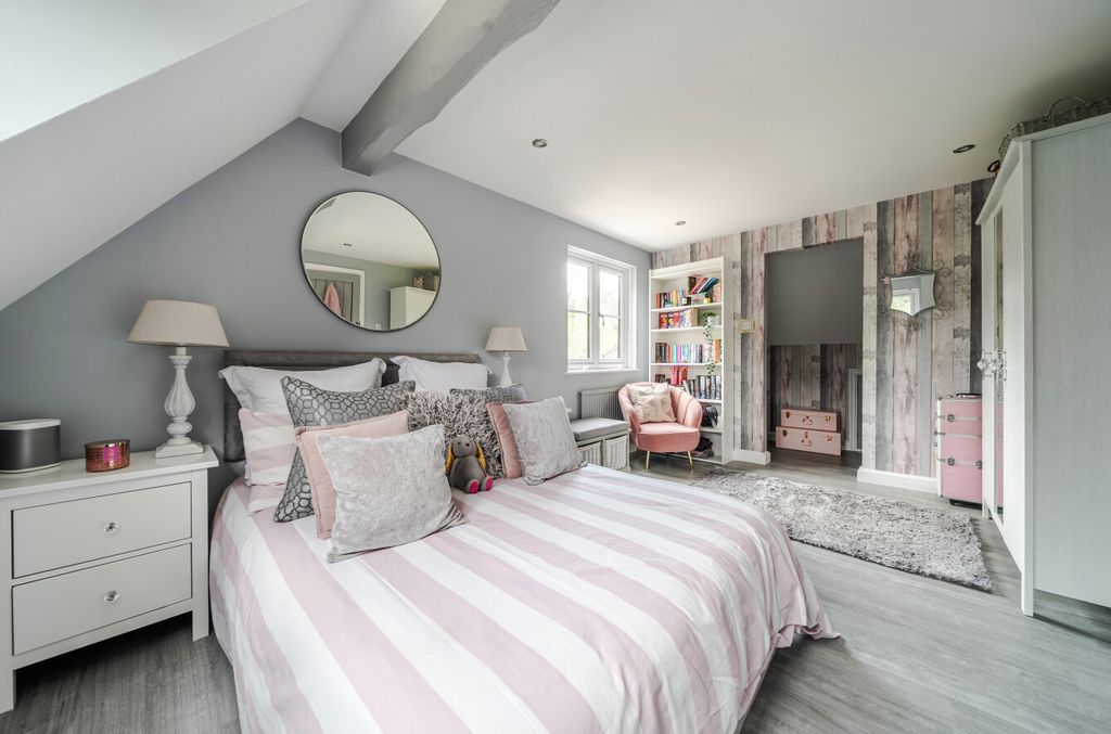 Additional image 9 of 5 bed detached house for saleYoulden Drive, Camberley, Surrey GU15