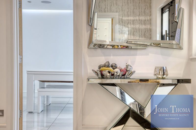 Additional image 12 of 4 bed detached house for saleCourtland Drive, Chigwell IG7