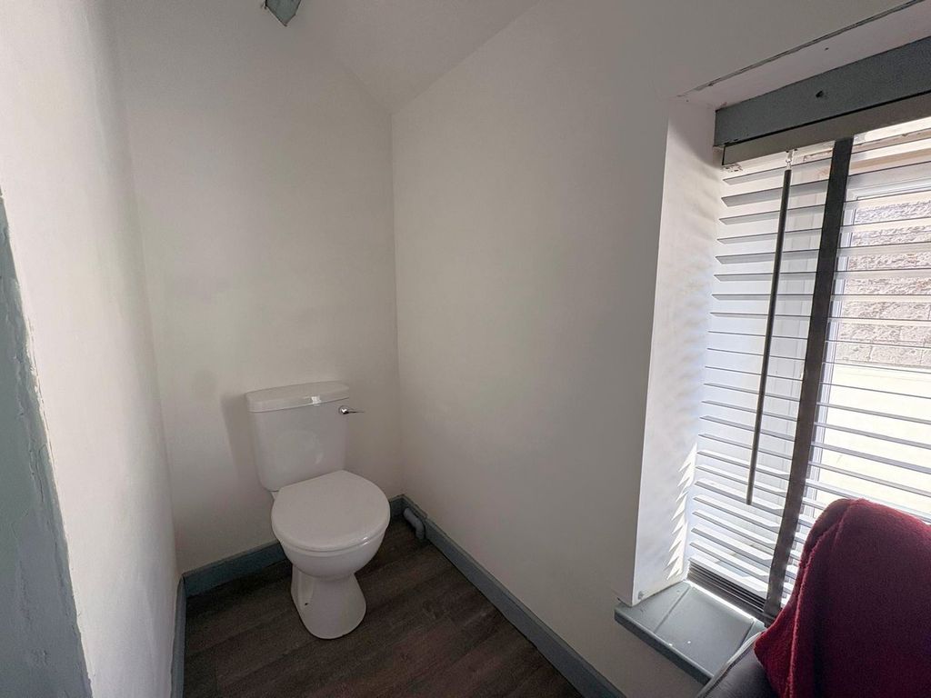 Additional image 40 of 9 bed town house for saleSt Marys Street, Carmarthen SA31