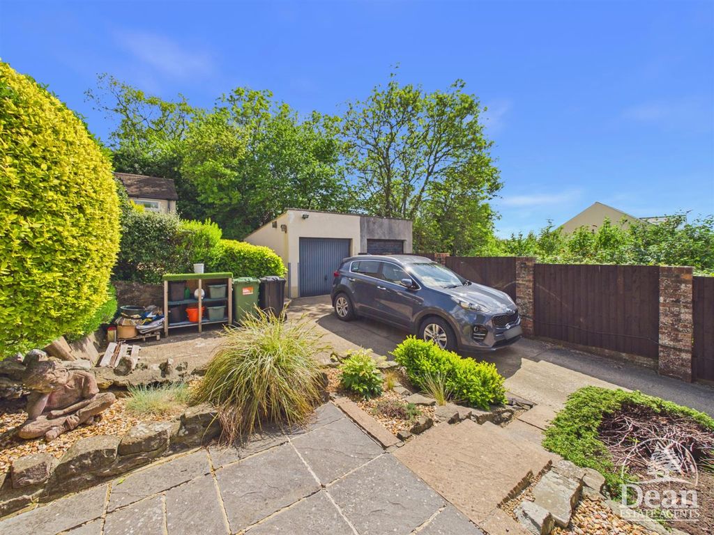 Additional image 10 of 3 bed detached bungalow for saleSt. Whites Road, Cinderford GL14