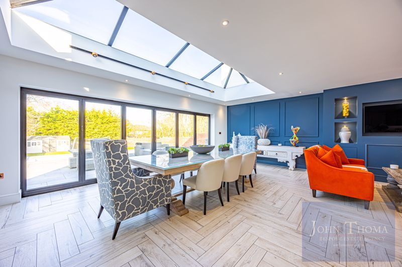 Additional image 6 of 5 bed detached house for saleTomswood Road, Chigwell IG7