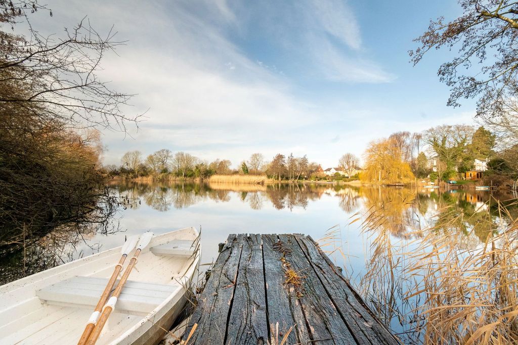5 bed semi-detached house for saleGrantchester Road, Cambridge CB3