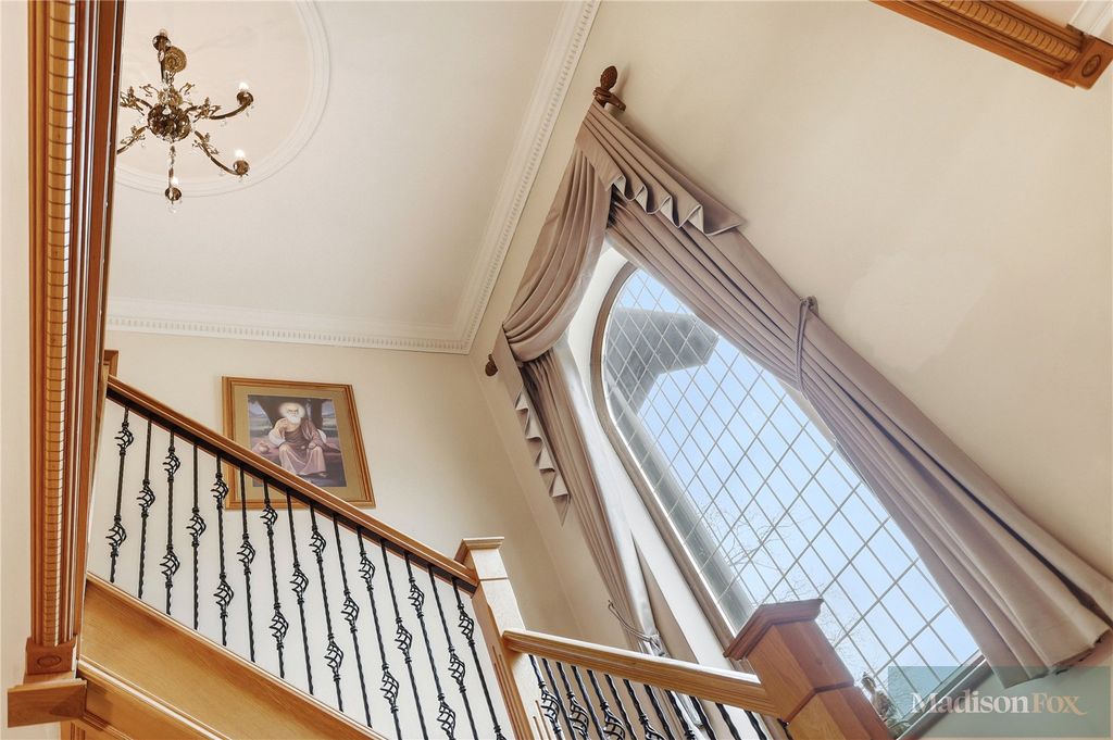 Additional image 21 of 6 bed detached house for saleTomswood Road, Chigwell IG7