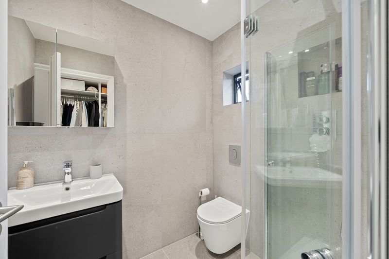 Additional image 25 of 4 bed link detached house for salePrinces Avenue, Carshalton Beeches SM5
