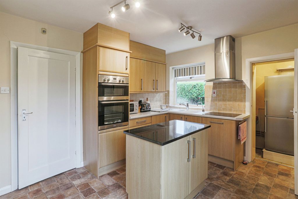 Additional image 6 of 3 bed detached house for saleFerrybridge Road, Castleford WF10