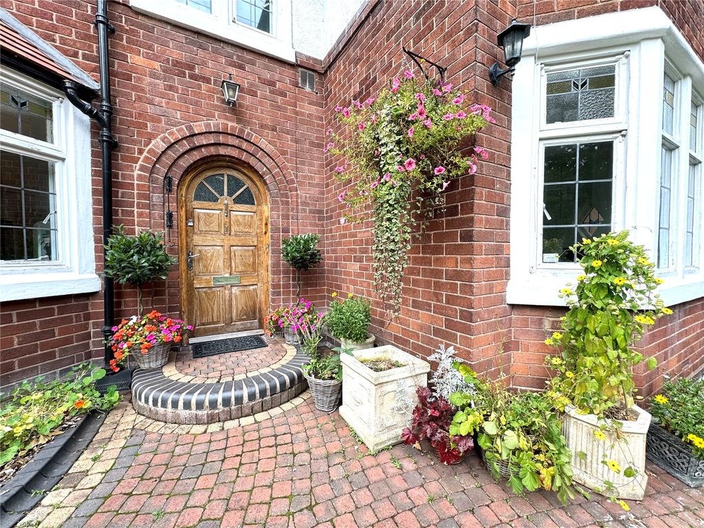 Additional image 3 of 6 bed detached house for saleGreenfield Crescent, Chester, Cheshire CH2