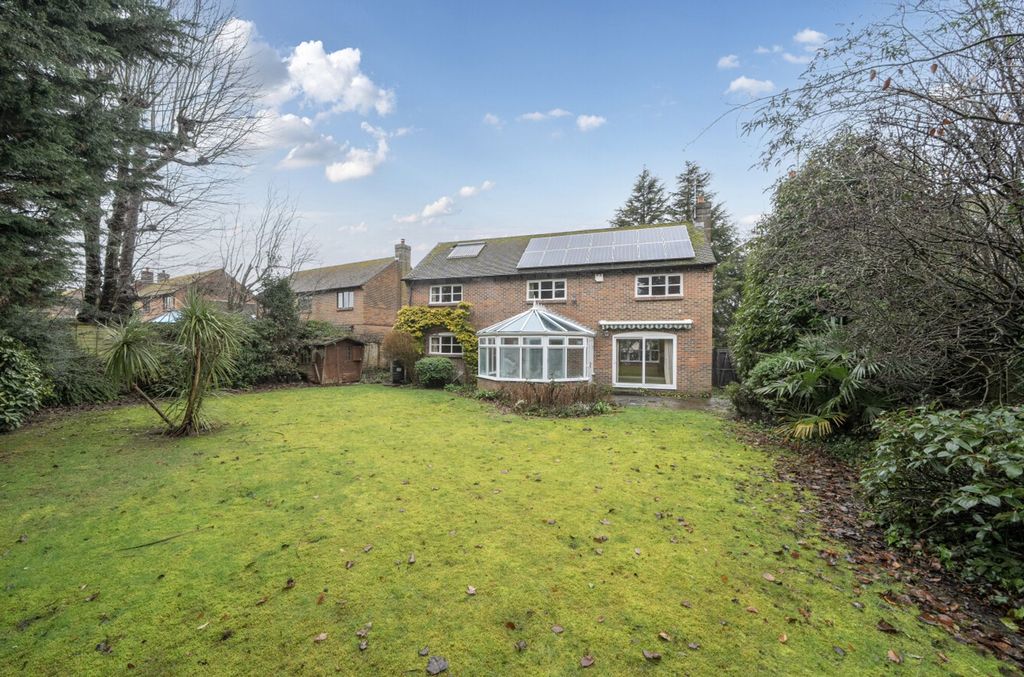 Additional image 18 of 4 bed detached house for saleSelham Close, Chichester PO19