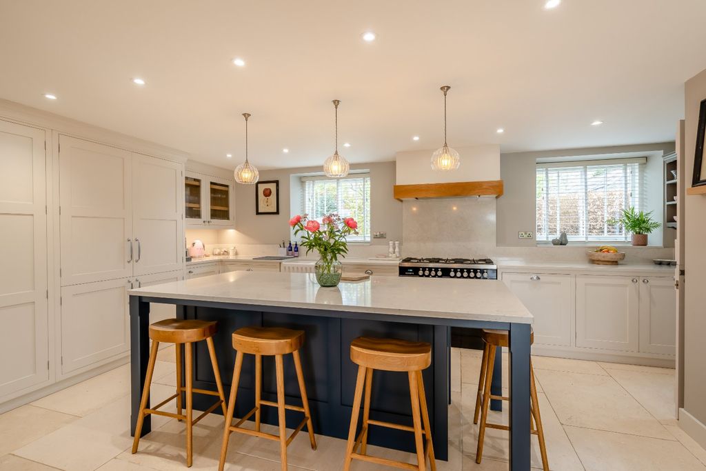 5 bed barn conversion for saleRenville, Bridge, Canterbury, Kent CT4 photo 2