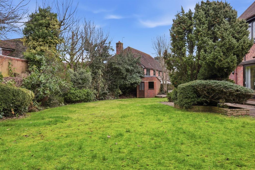 Additional image 48 of 6 bed detached house for saleBromley Lane, Chislehurst BR7