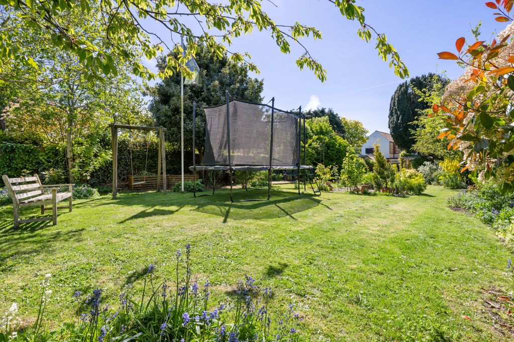 Additional image 32 of 4 bed semi-detached house for saleWhyke Road, Chichester PO19