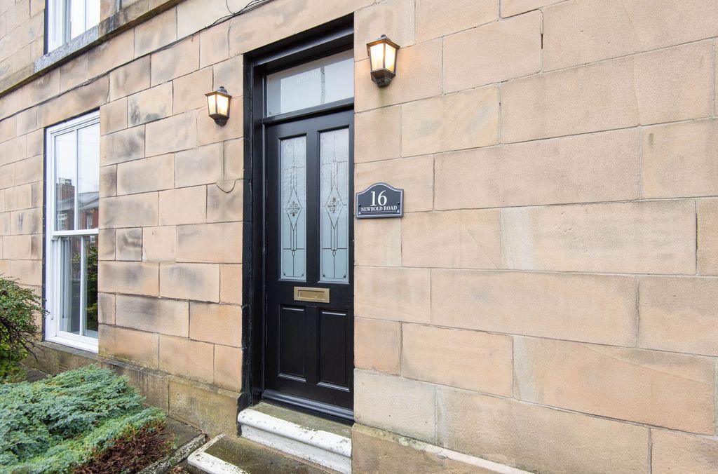 Additional image 41 of 6 bed semi-detached house for saleNewbold Road, Chesterfield S41