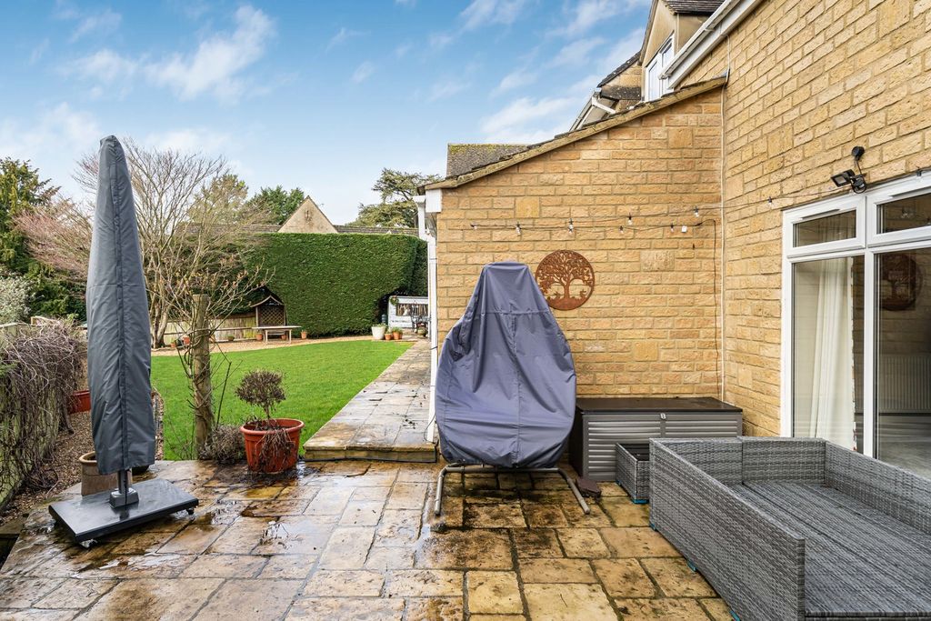 Additional image 33 of 5 bed detached house for saleBaunton Lane, Cirencester, Gloucestershire GL7
